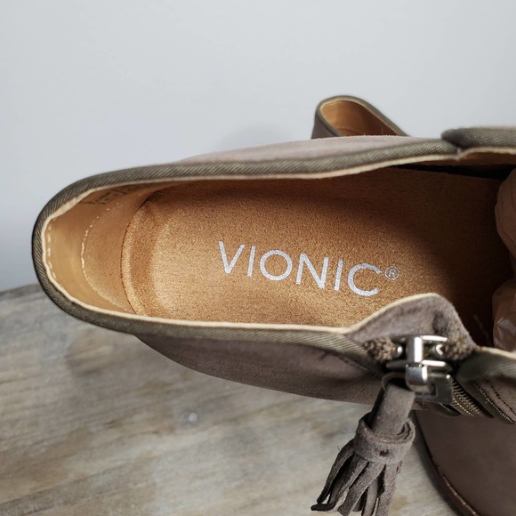 VIONIC Serena Brown Kid Suede Block Heel Side Zip Ankle Booties Sz 6.5 - Picture 5 of 9